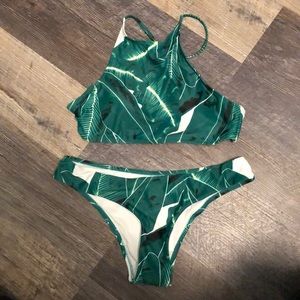 Cupshe Forest Leaves Bikini  🌴